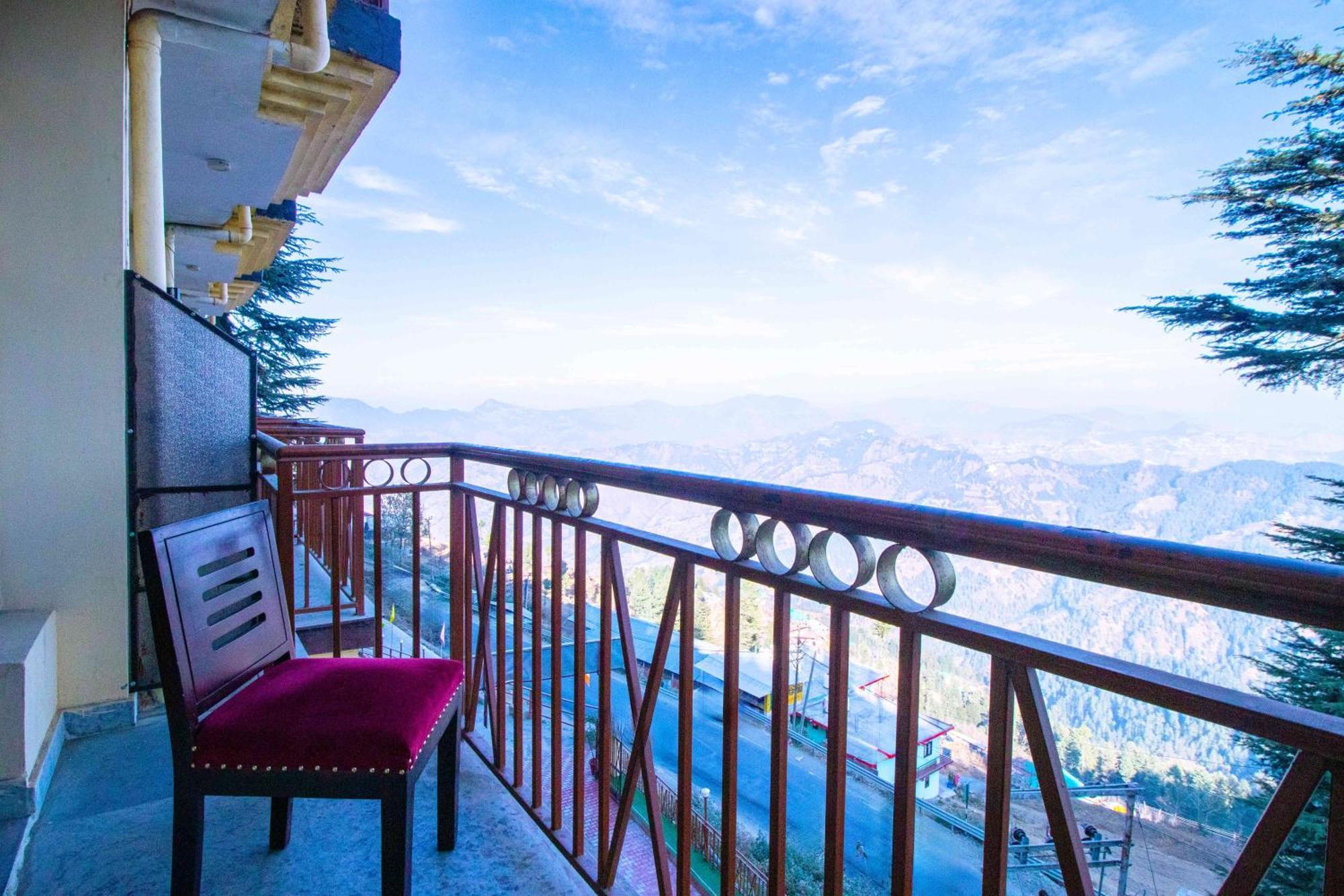 Treebo Shimla Ayurvedic Retreat Kufri Hotel Buitenkant foto